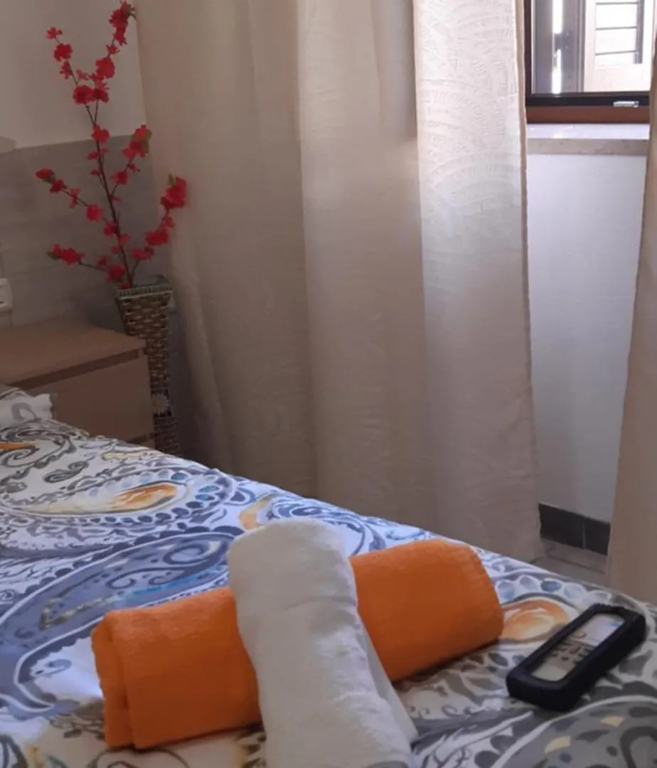 Pan Di Zucchero Iglesias Apartament