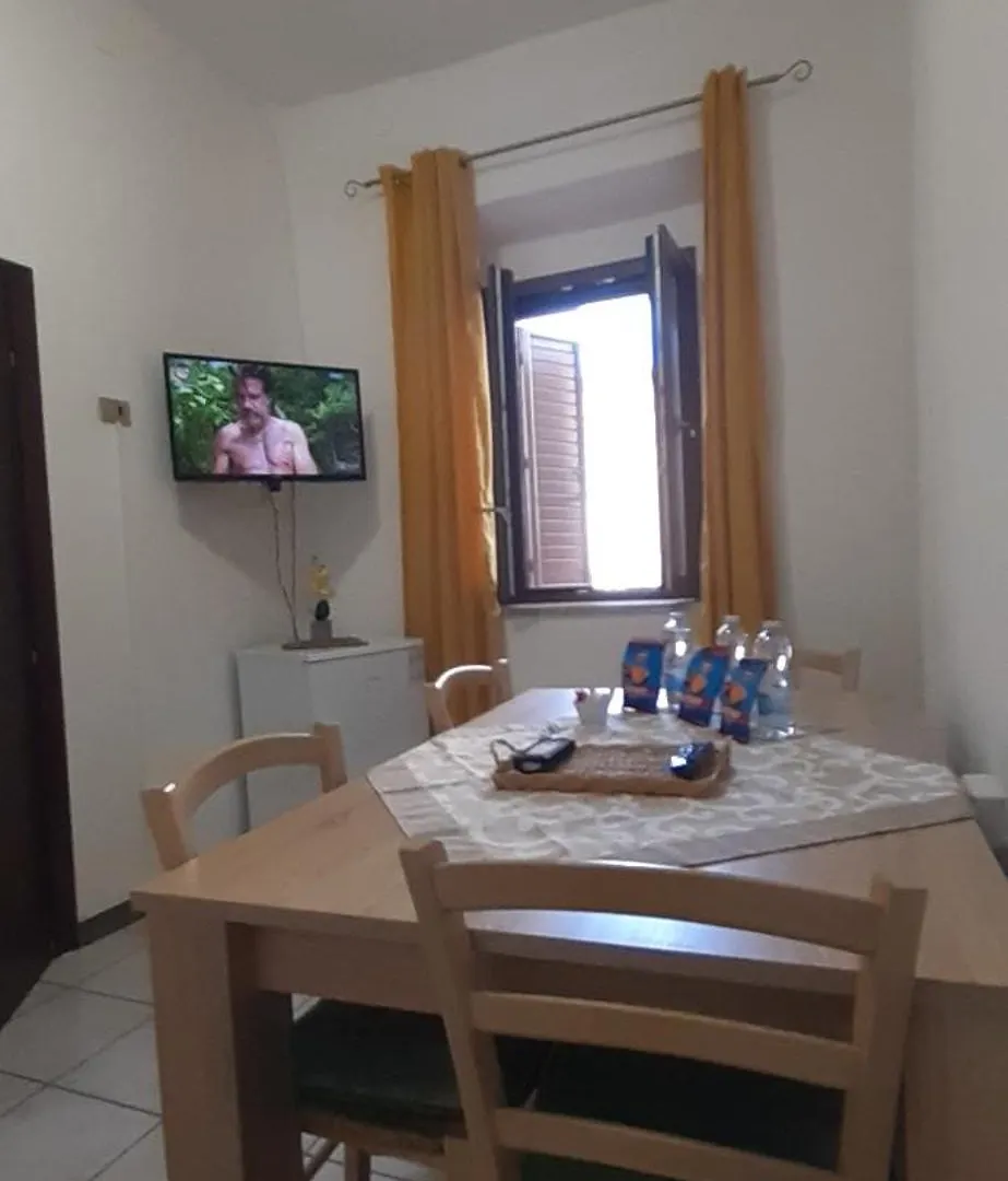 Pan Di Zucchero Iglesias Apartment
